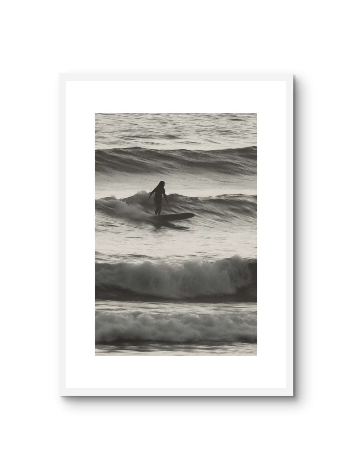 LONGBOARD B&W